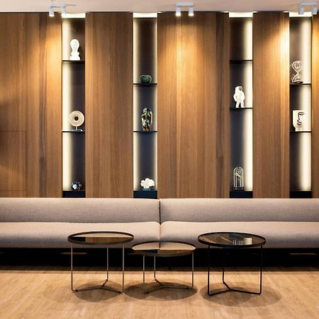 Ac Hotel By Marriott Riga Bagian luar foto