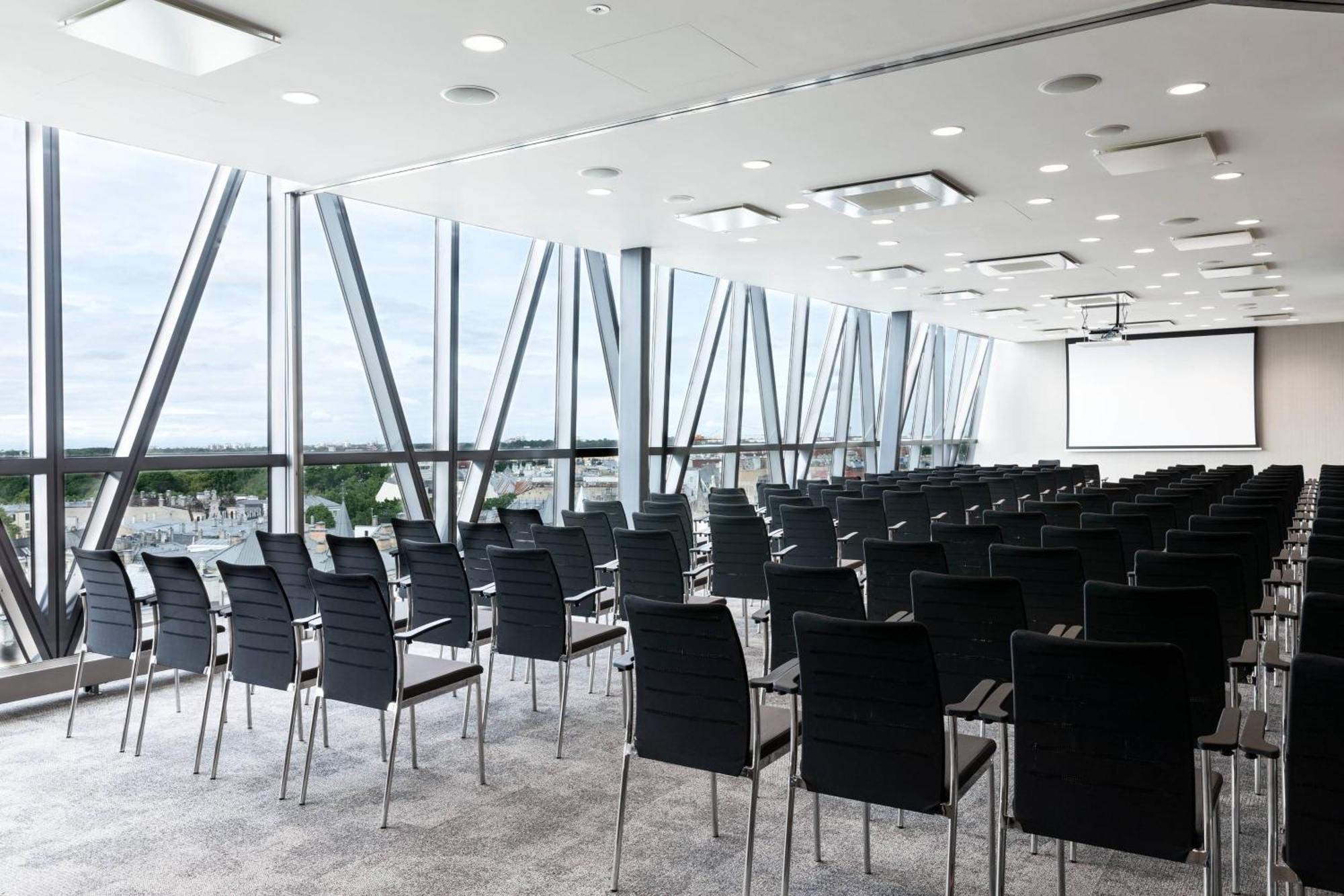 Ac Hotel By Marriott Riga Bagian luar foto