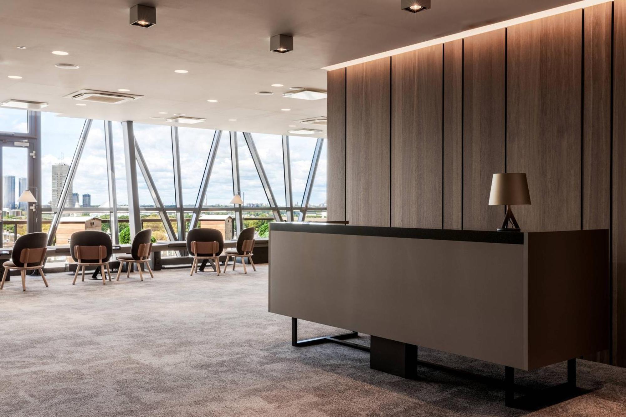 Ac Hotel By Marriott Riga Bagian luar foto
