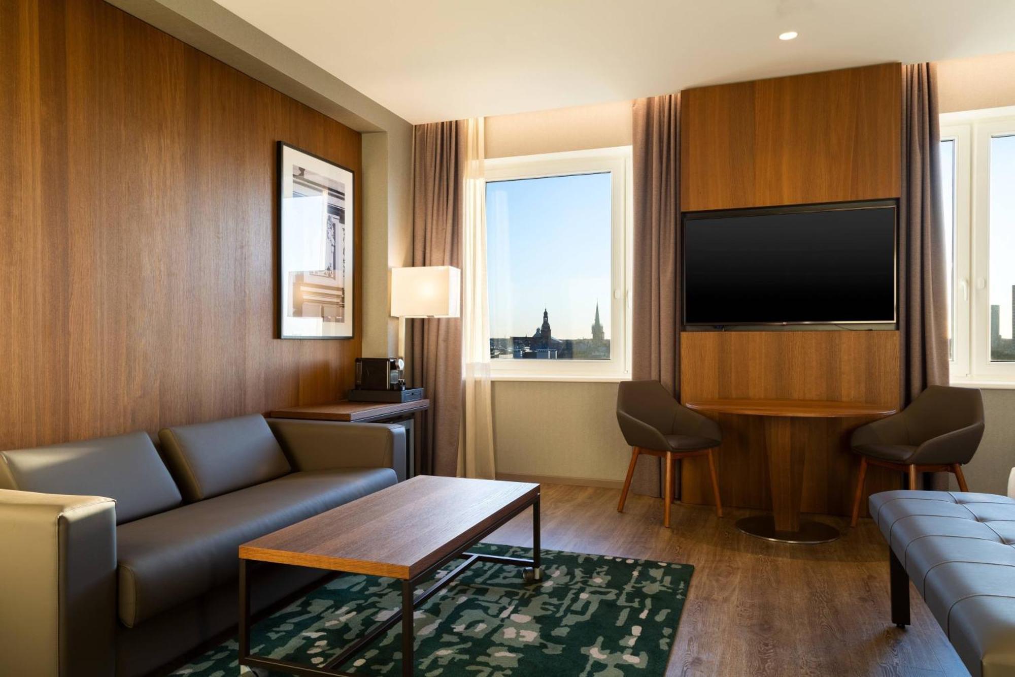 Ac Hotel By Marriott Riga Bagian luar foto